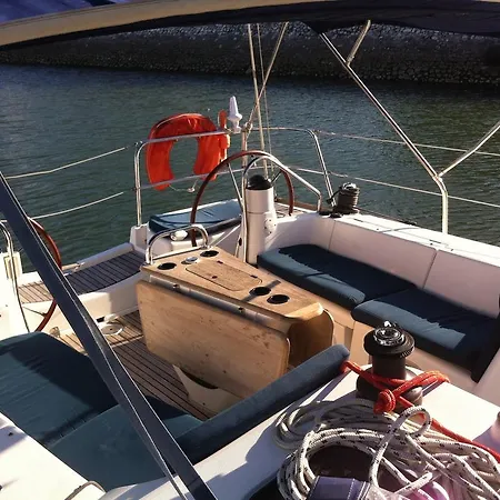 Botel Taguscruises Lissabon